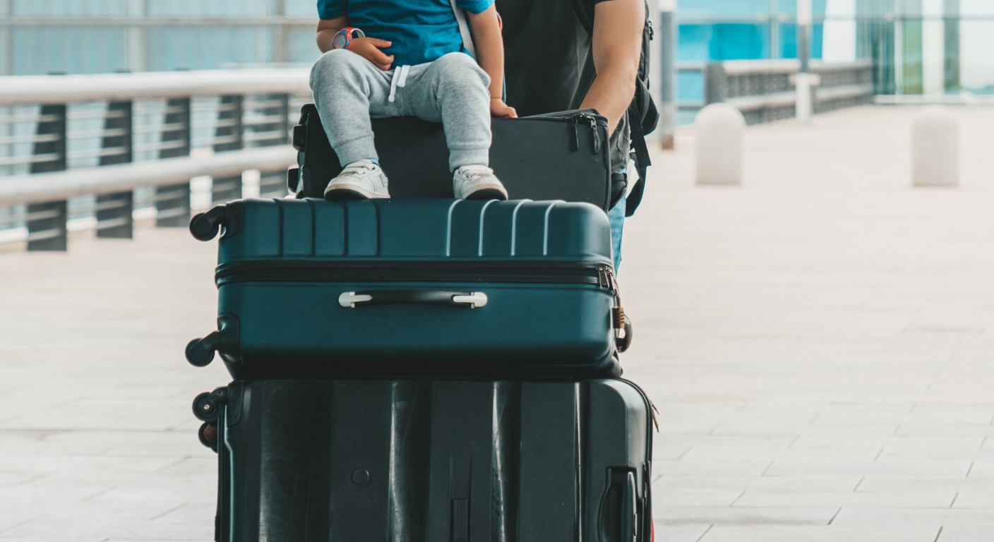 家族旅行のスーツケースは「何台持って行く?」分け方&使い分けテクニック